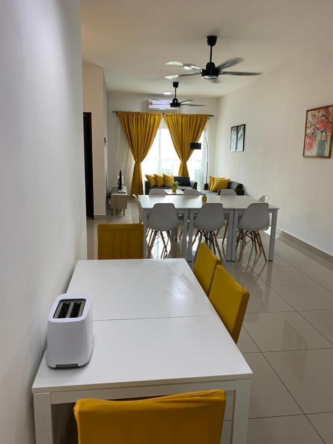 Zima Homestay@Kajang2 エクステリア 写真